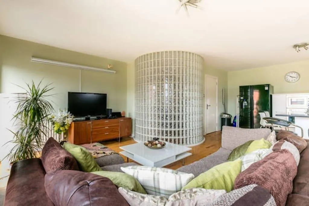 Two Bedroom City Centre Apartment Belfast 0*,  United Kingdom