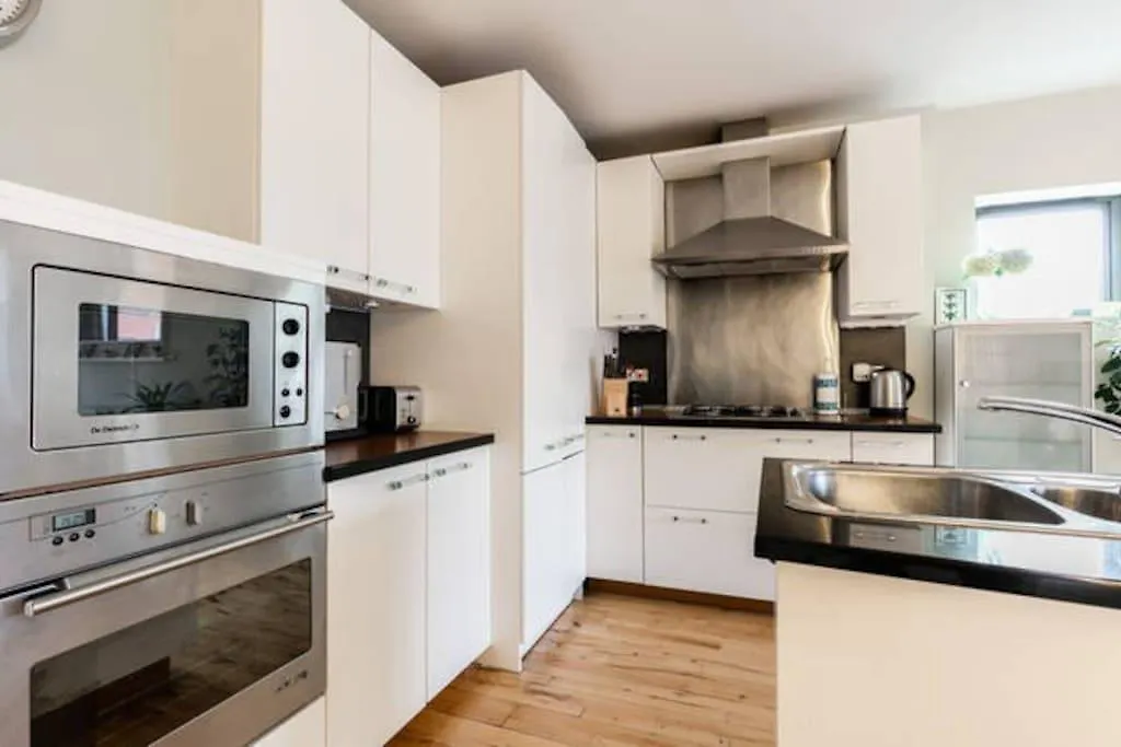 Two Bedroom City Centre Apartment Belfast United Kingdom