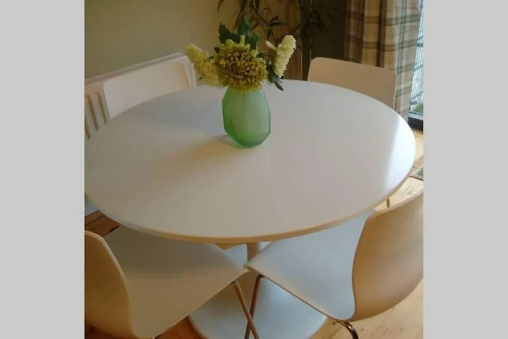 Two Bedroom City Centre Apartment Belfast